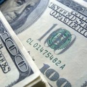 “Долар готує неприємний сюрприз?”: фахівці пояснили, чого чекати від курсу валют найближчим часом
