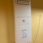 Франківські волонтери придбали очищувач повітря для онковідділення обласної дитячої лікарні