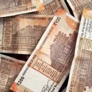 Нафта за «фантики». Російські компанії не знають, куди подіти отримані з Індії рупії
