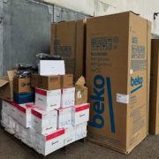 З Франківська для захисників передали морозильні камери, холодильники та планшети. ФОТО