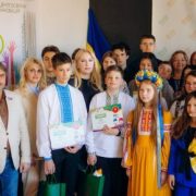 Врятуймо планету разом: у Франківську відзначили кращих школярів-винахідників