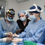 Місія “Face the Future”: хірурги з Канади й США прооперували 32 військових з важкими пораненнями