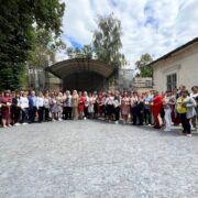Понад сотня матерів з Прикарпаття отримали почесне звання «Матері-героїні»