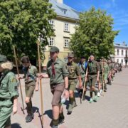 В Івано-Франківську пластуни відзначили День Героїв: репортаж