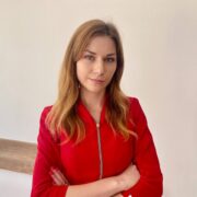 Велика кількість пневмоній та застуд влітку: лікар-імунолог ЦМКЛ назвала причини