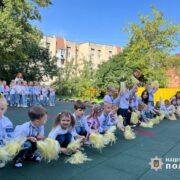 Ювенальні поліцейські спільно дошкільнятами провели патріотичний захід
