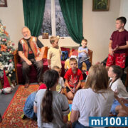 Як улітку проводить час Святий Миколай. ФОТО