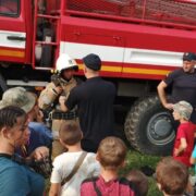 Косівські рятувальники завітали до вихованців ГО «Карітас»