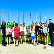 Родинам загиблих на війні правоохоронців організували цікаве дозвілля. ФОТО