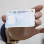 Українцям почали масово анулювати права: у МВС пояснили, що ще й кримінальні справи заводять