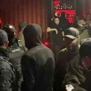 Мобілізують не лише з концерту Вакарчука: у Харкові ТЦК загребли відомих артистів та музикантів – зі сцени