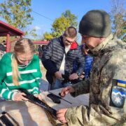 Тривають патріотичні вишколи для коломийських учнів у Кубаївці