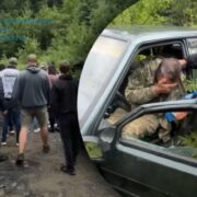 П’ятьох прикарпатців судитимуть за побиття військовослужбовця РТЦК та СП  