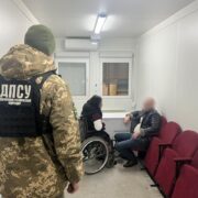 На кордоні затримали прикарпатця, який з фейковою дружиною їхав до тещі