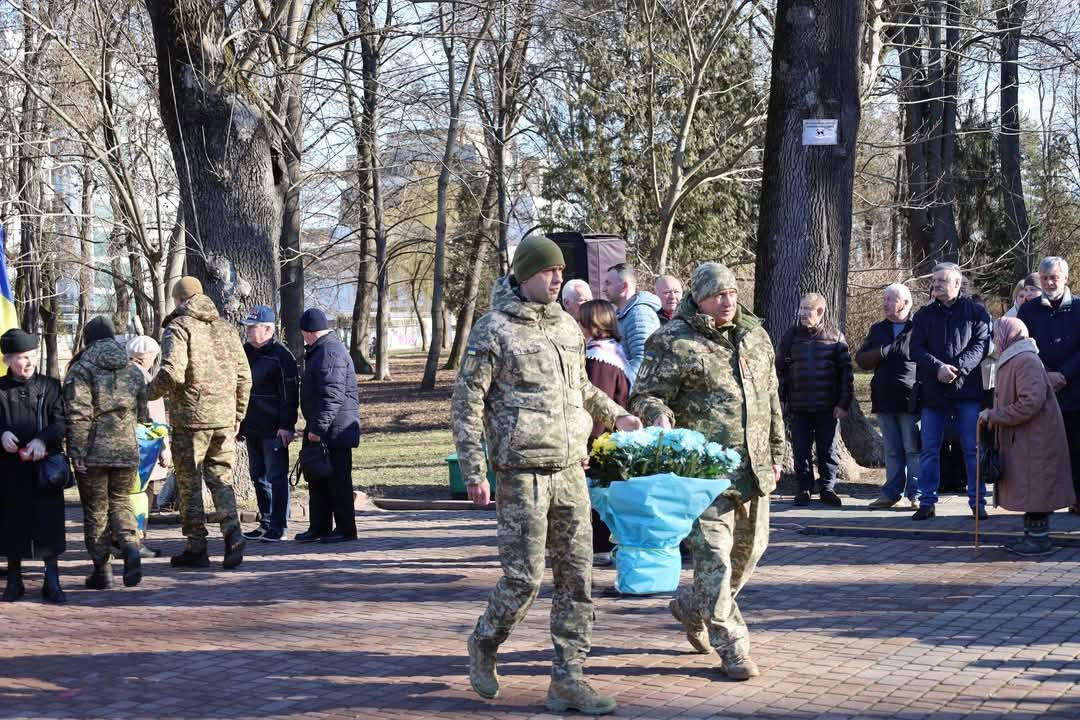 В Івано-Франківську вшанували пам’ять Героїв Крут