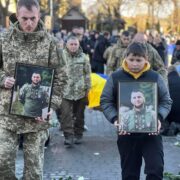 В Отинію привезли тіло молодого загиблого військового