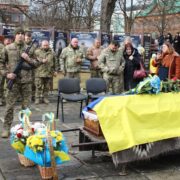 Верховина попрощалася з загиблим Героєм