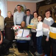 100 років мудрості: жителька Старого Лисця Аксенія Волосянко відзначила столітній ювілей