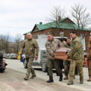 Верховинщина зустріла загиблого на війні Юрія Сокола