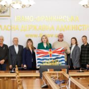 У Франківську відкриють Банк грудного молока