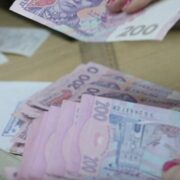 Забудьте про індексацію: частина пенсіонерів отримає грошові виплати розміром у 2 середні пенсії