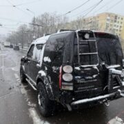 Патрульні встановили водія, який вчинив ДТП біля Франківська та втік з місця події
