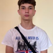 Поліція розшукує двох неповнолітніх вихованців обласного центру соціальної підтримки