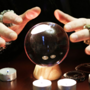 Уряд скасував постанову, яка регулювала порядок видачі та анулювання спеціального дозволу на зайняття цілительством