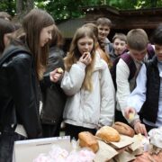 У Коломиї провели ярмарок вакансій з десятками пропозицій