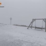 У високогір’ї випало близько 2 сантиметрів снігу